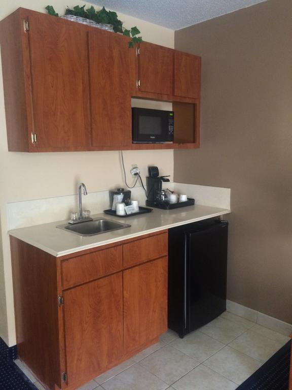 Garnet Inn & Suites Orlando Esterno foto