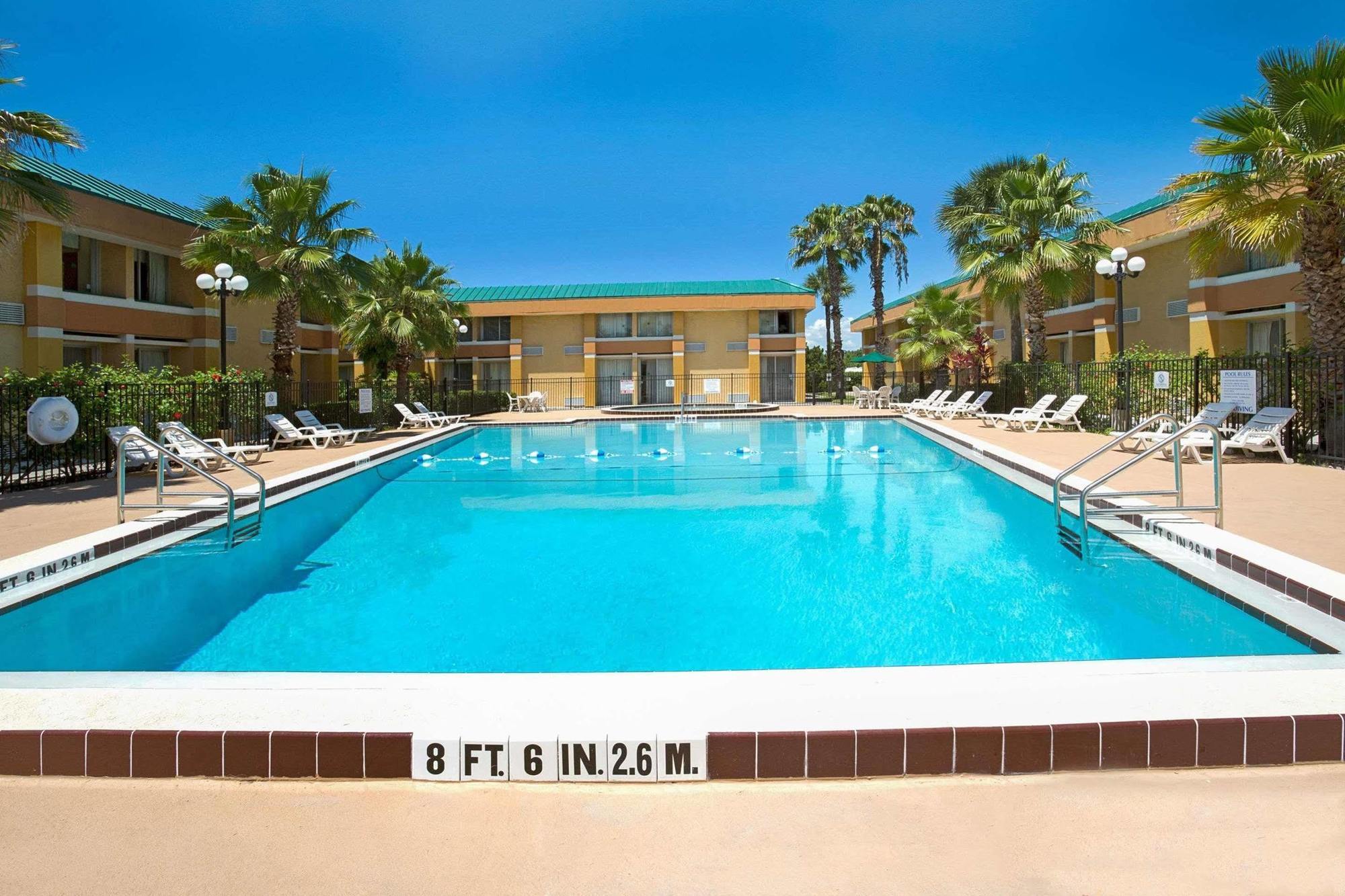 Garnet Inn & Suites Orlando Esterno foto