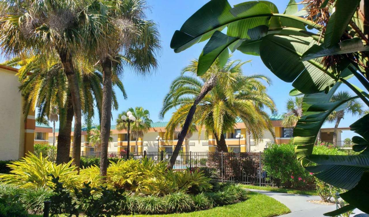 Garnet Inn & Suites Orlando Esterno foto