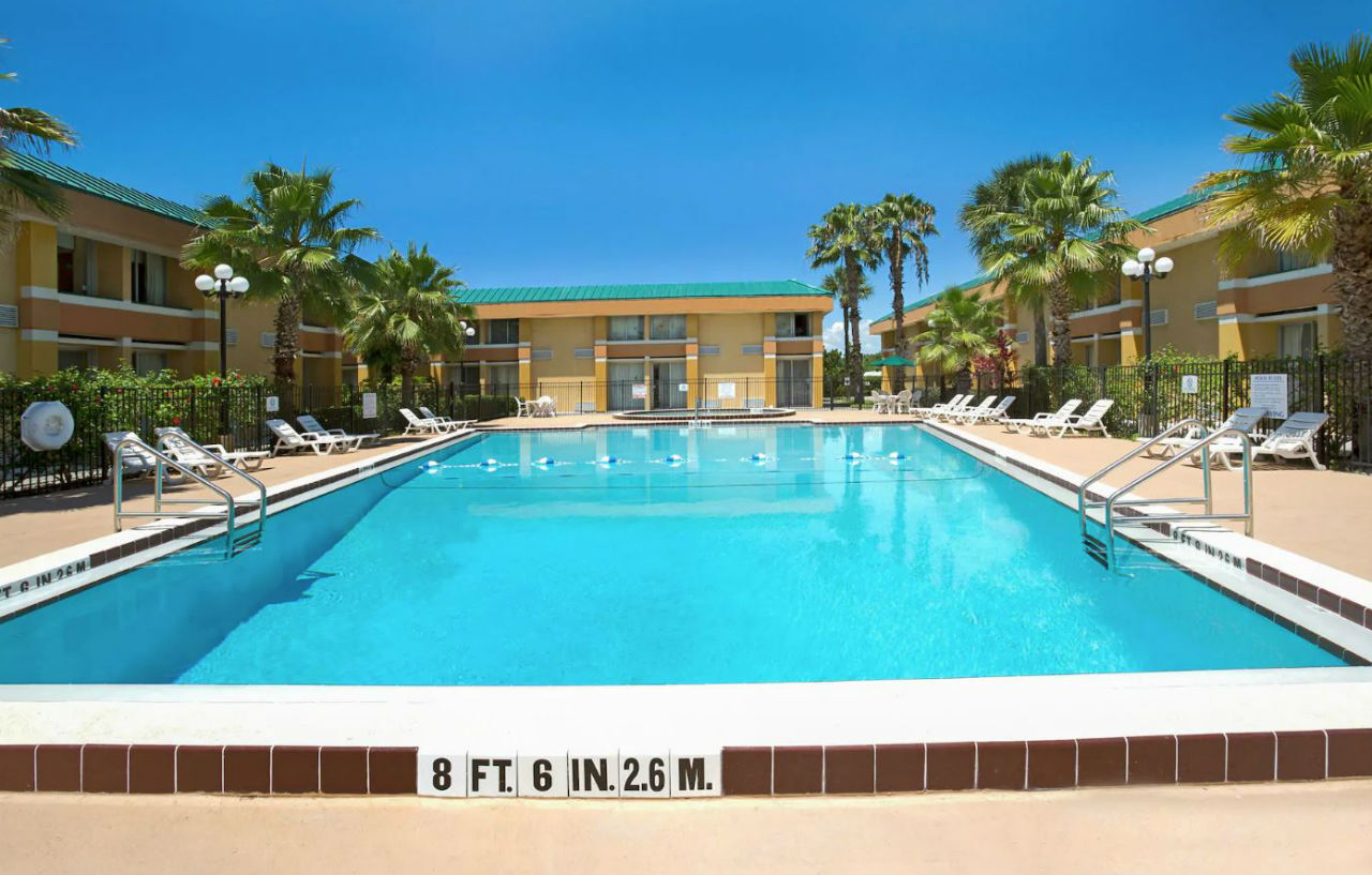 Garnet Inn & Suites Orlando Esterno foto